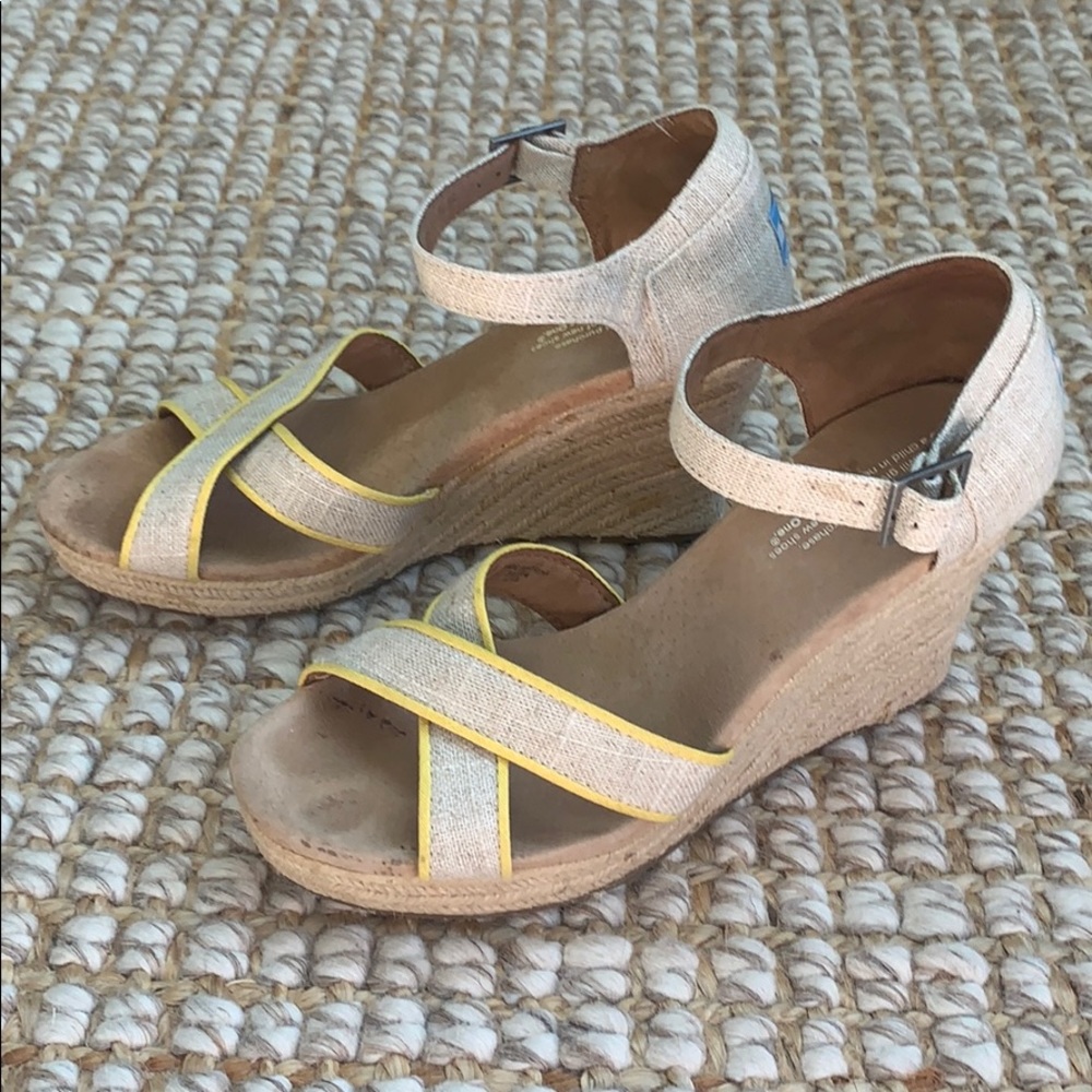 Toms Wedge Sandals
